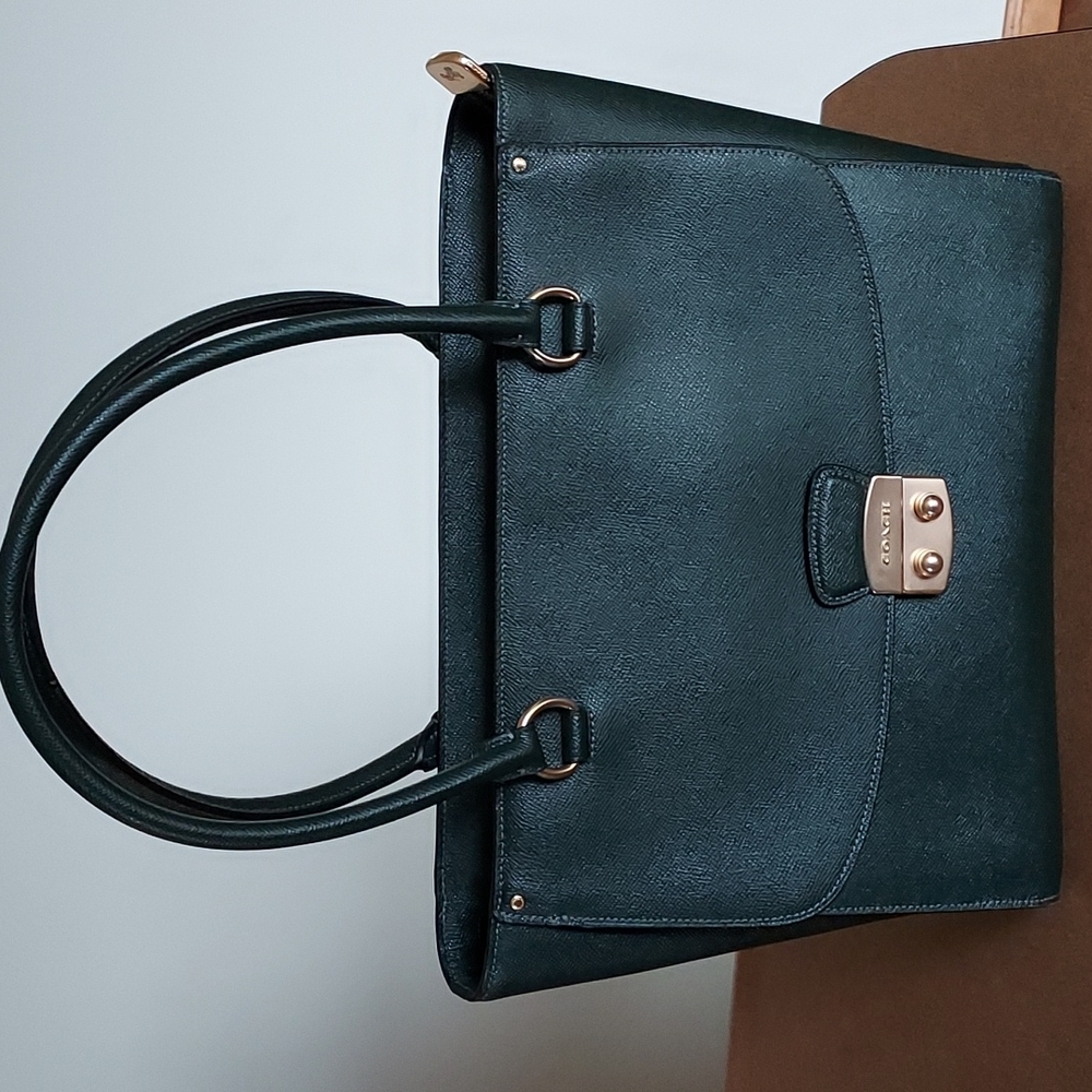 Coach Avary Crossgrain Leather Tote, Dark Green, Rare Color, EUC